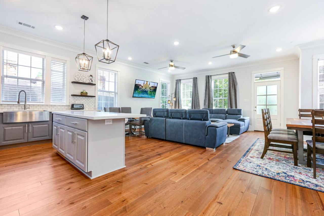 Ferienwohnung Hosteeva Chic Urban Retreat W Pool Steps To St Charles Ave And Near Bourbon St New Orleans Exterior foto