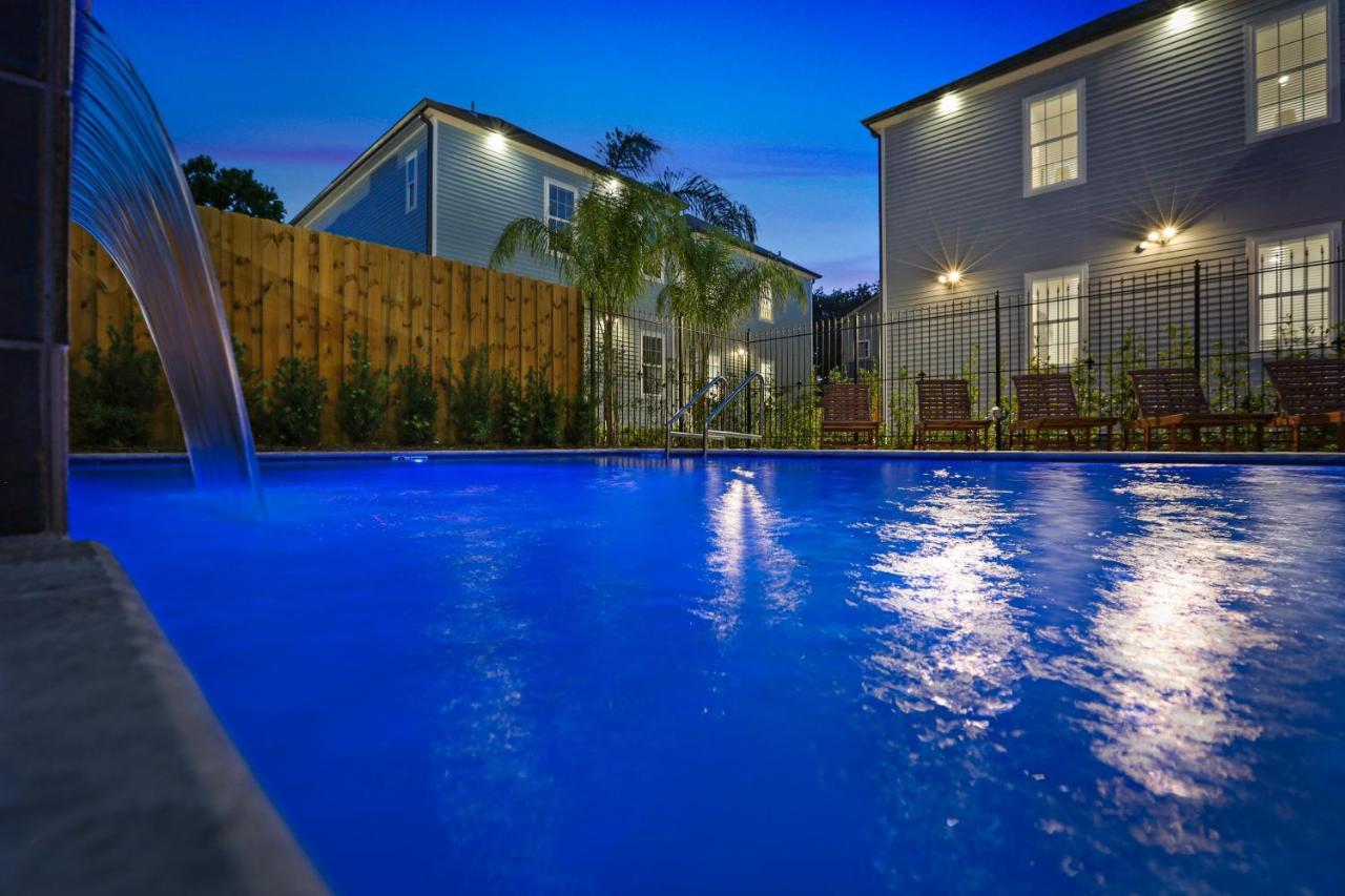 Ferienwohnung Hosteeva Chic Urban Retreat W Pool Steps To St Charles Ave And Near Bourbon St New Orleans Exterior foto